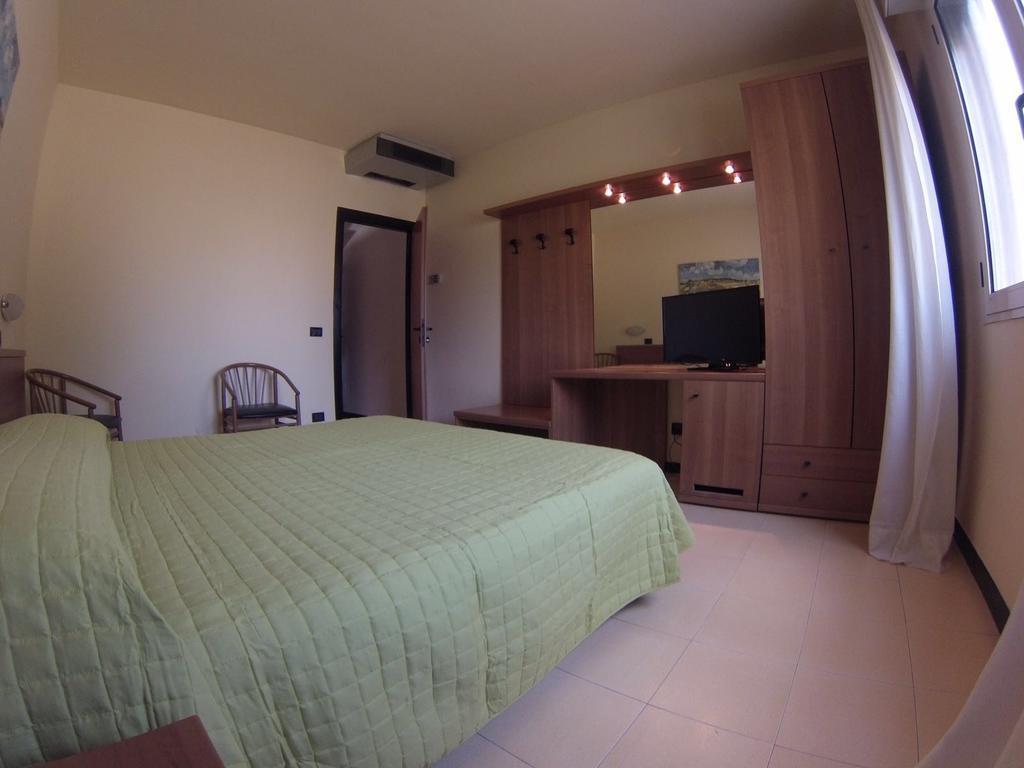 Hotel Italia Occhiobello Esterno foto